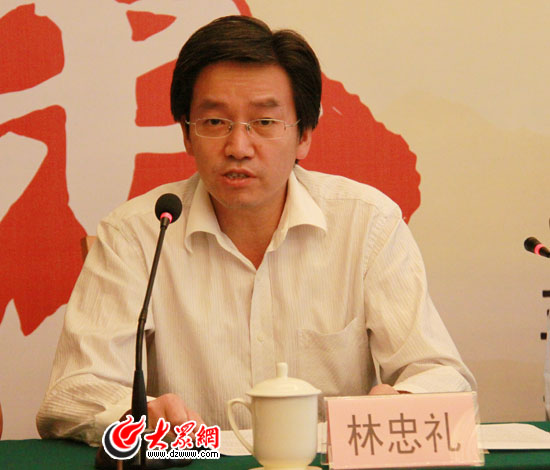 “全國網(wǎng)媒巡禮魯酒之香”活動在濟南啟動