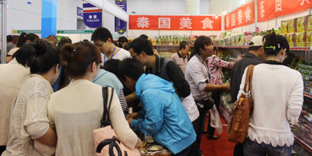 煙臺(tái)國(guó)際葡萄酒節(jié)開(kāi)幕 果蔬美酒齊相聚（圖）