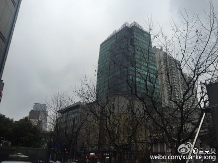 上海今日突下冰粒 網友：噼里啪啦好像下鉆石