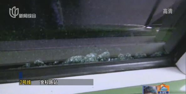 軌交2號線突發供電故障 5小時搶修恢復運營