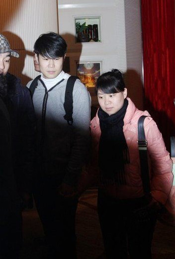 北京富豪慶生 明星陣容堪比春晚(組圖)