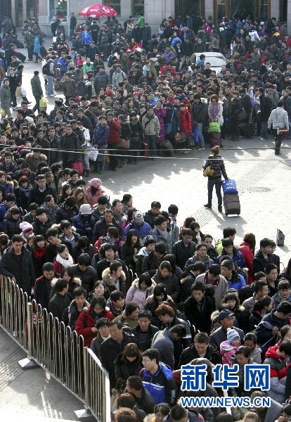 全國陸海空迎戰返程客流高峰