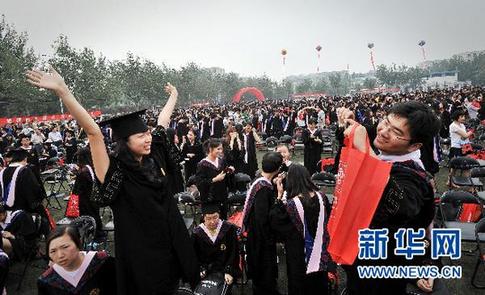 又到一年畢業時