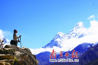 情侶為愛走天涯 4萬元10個月窮游18個國家和地區