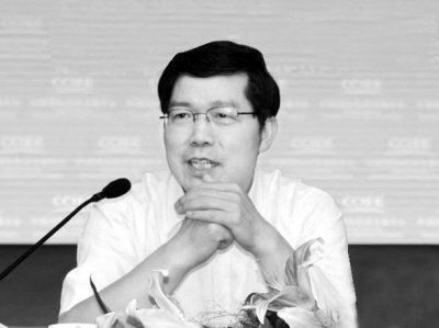 專家稱銀行業暴利超煙草石油 因存貸款利差太大