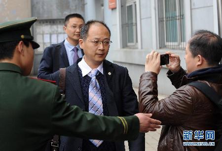 足球假賭黑案第二批案件審理開始 謝亞龍出庭受審