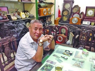 南京“表爺”家藏手表2000多塊 600多個品牌(圖)
