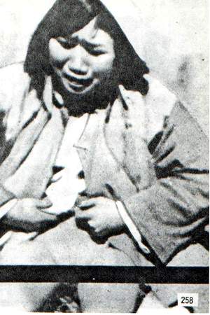 燭光紀(jì)念南京大屠殺75周年 老照片記錄日本獸性