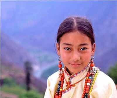 探秘四川神秘女王谷：一女可嫁多夫
