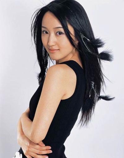 大媽秀腹肌驚呆網(wǎng)友 娛樂圈不老女神大盤點(diǎn)/圖