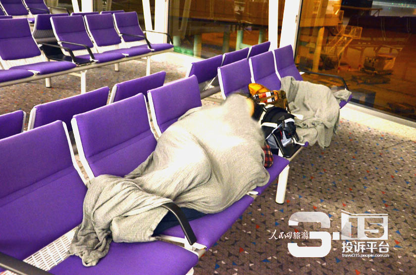 延誤31小時難得賠付 港龍航空被指“逼”人罷乘