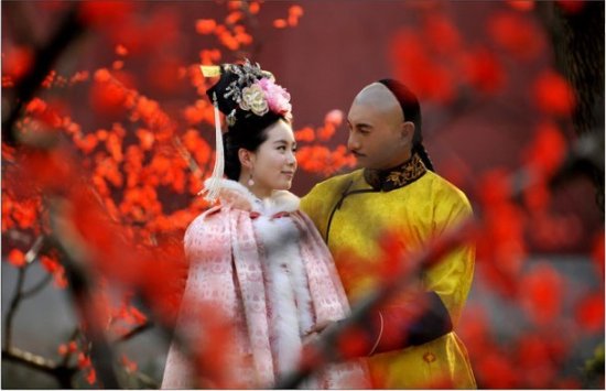 陸毅劉愷威黃曉明吳奇隆 電視劇“皇帝”比帥(圖)