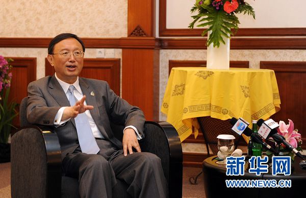 中國(guó)代表團(tuán)發(fā)言人就南海問(wèn)題答記者問(wèn)