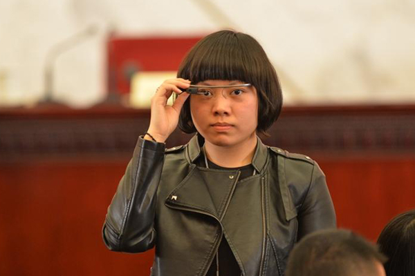 新媒體兩會報道路徑:從嶄露頭角到大放異彩