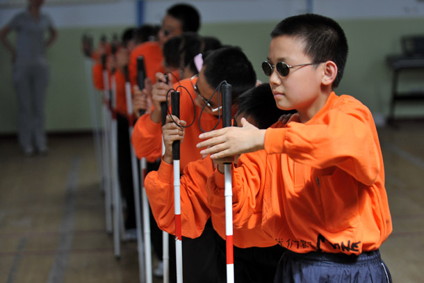 盲童展才藝 歡喜迎“六一”