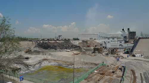 網(wǎng)媒記者走進(jìn)全球最大不銹鋼生產(chǎn)企業(yè)太鋼集團(tuán)(圖)