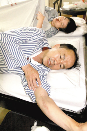 港鐵再次公布視頻截圖證清白 傷者堅(jiān)稱扶梯逆行