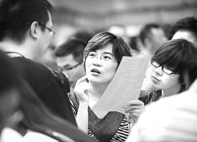 用多少“高招”拉住考生—透析2012高招生態