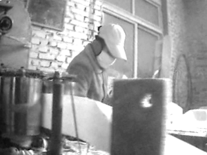 錦湖被曝?fù)郊倏忠喬I(yè)地震 今將發(fā)表聲明