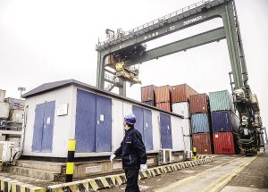 天津港全面推廣岸電系統打造綠色港口