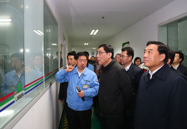 馬培華帶領全國政協專題調研組來津 臧獻甫陪同