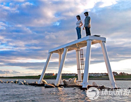 世界上最奪人眼球的海灘雕塑