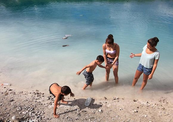 世界上最美麗的毒性湖泊！