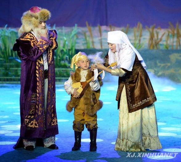 福海縣推出哈薩克族歌舞劇《烏倫古達斯坦（長詩）》