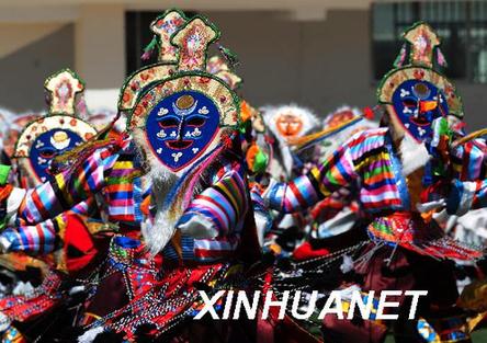 “藏文化瑰寶”藏戲在保護與創新中傳承