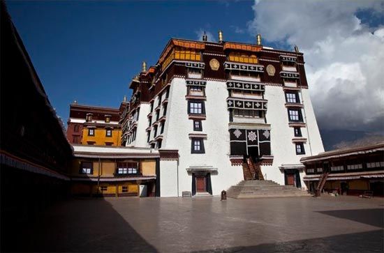 滌蕩心靈之旅 探訪拉薩的世界三大文化遺產