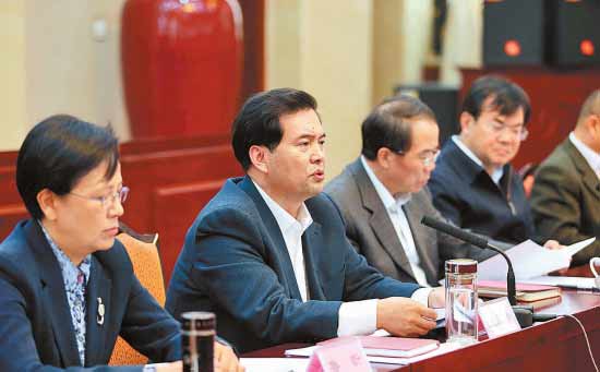 李紀恒：加快少數民族和民族地區發展 不斷探索“云南經驗”