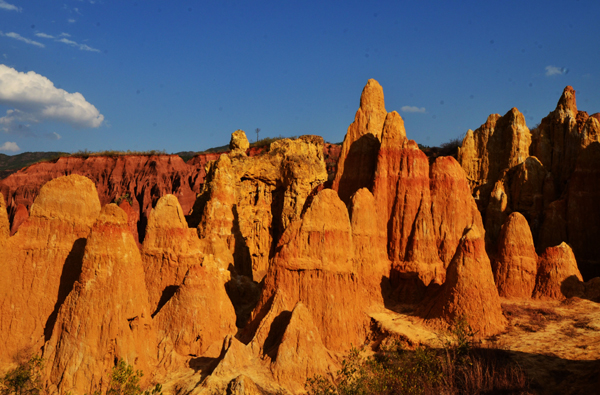 夢幻的南澗土林