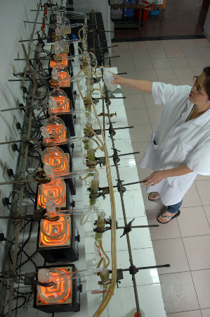 新安江水域苯酚濃度下降 水廠水質達標 超市供水充足