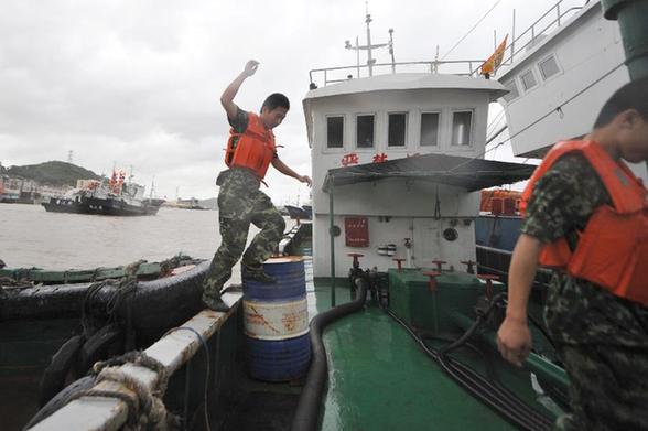 強臺風(fēng)“布拉萬”造成舟山海域狂風(fēng)暴雨