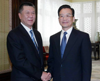 Top leader meet HK and Macao chief executives