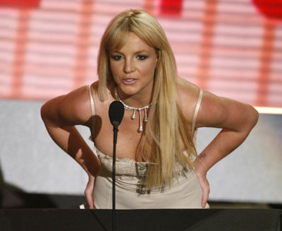 Celebrities arrive at 2006 American Music Awards