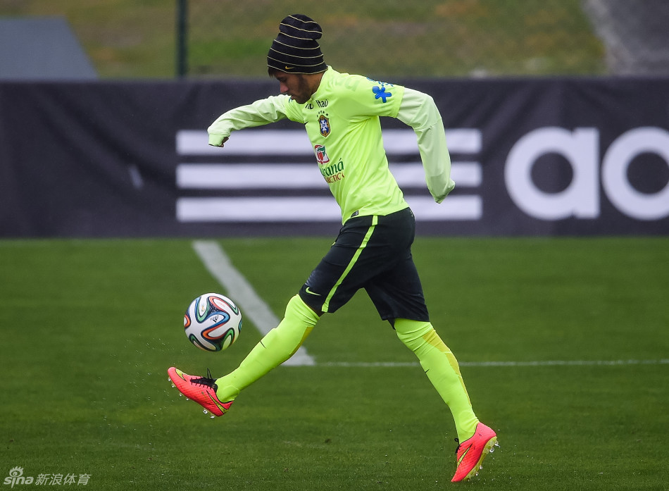 巴西隊訓(xùn)練備戰(zhàn)世界杯