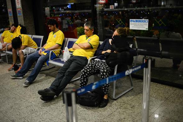 巴西世界杯趕場球迷眾生相