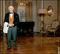 世界頂級富豪高薪難求“后勤部長”