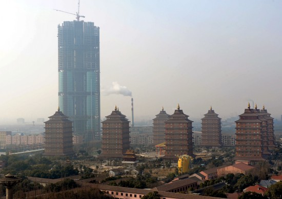 華西村摩天樓背后：財富差別讓村內出現分層