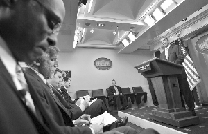 評級巨頭齊倒戈 美減稅“紅包”遭遇降級尷尬