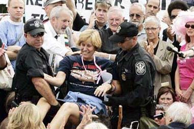 頑強的反戰母親：希恩