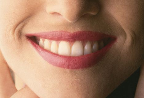 伊朗否認(rèn)入境遭拒美國女子是間諜 外界關(guān)注“情報牙”