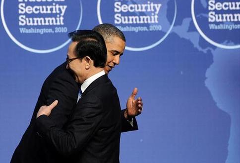 核峰會(huì)上見(jiàn)政要 奧巴馬肢體語(yǔ)言大盤(pán)點(diǎn)