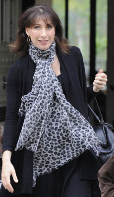 英國(guó)新首相夫人薩曼莎·卡梅倫的5張面孔