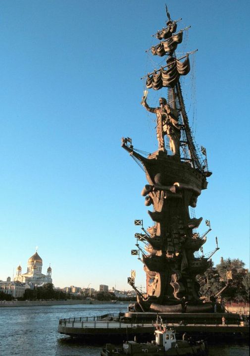 俄羅斯雕塑家欲建紀念碑 自稱蓋過埃菲爾鐵塔100米