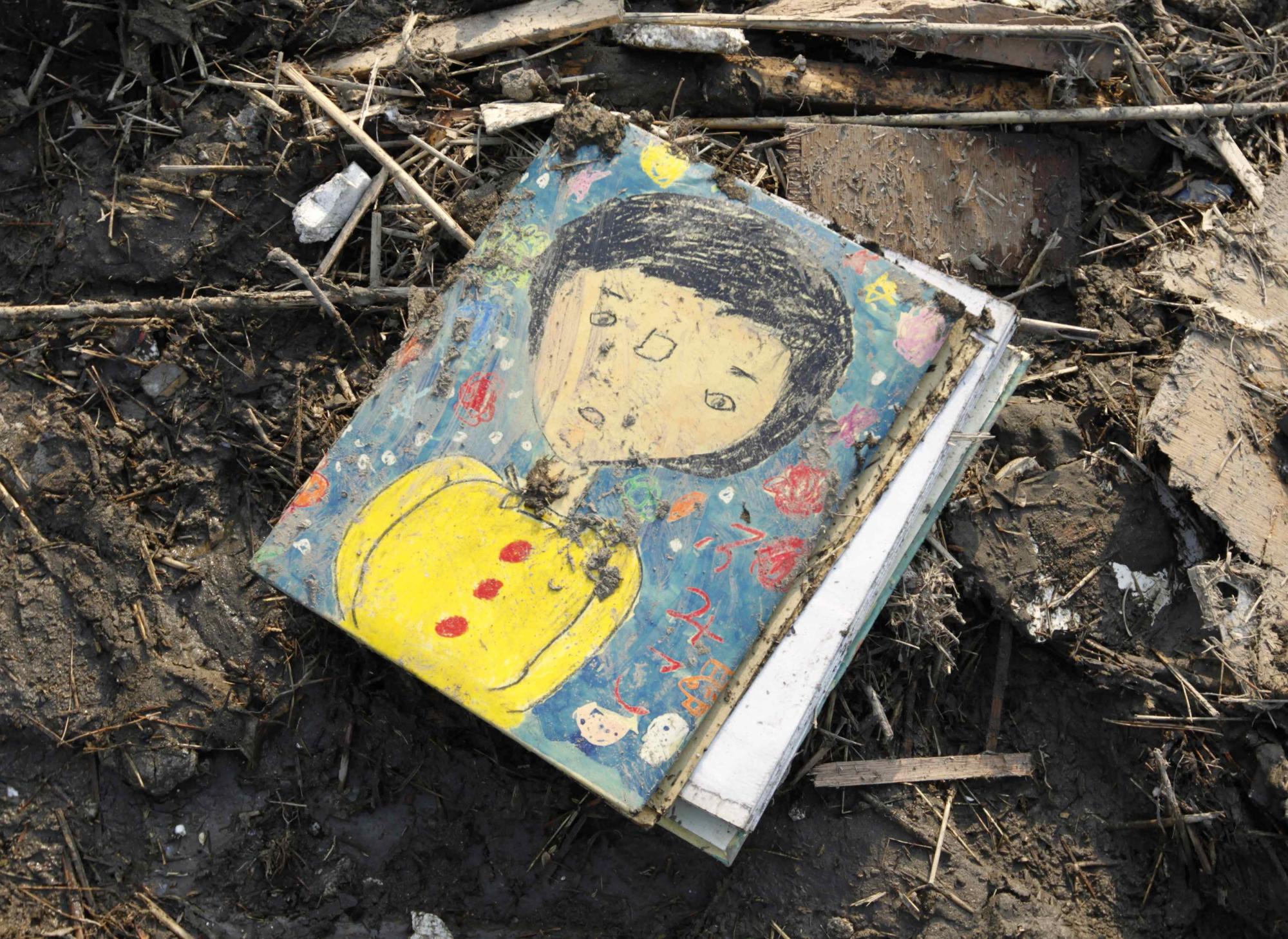 日本三座小城災(zāi)后基本消失 傷亡失蹤者達(dá)數(shù)萬(wàn)