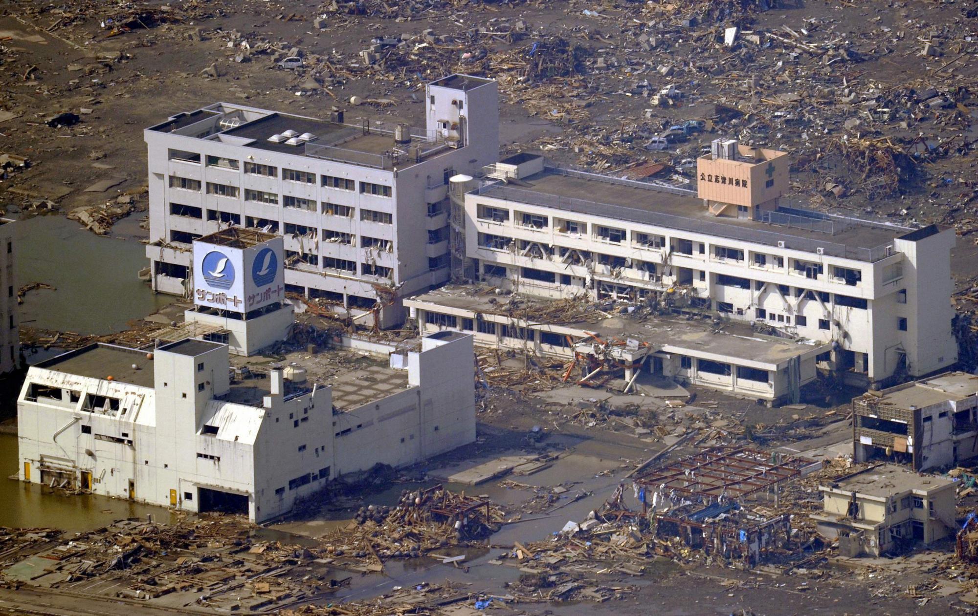 日本三座小城災(zāi)后基本消失 傷亡失蹤者達(dá)數(shù)萬