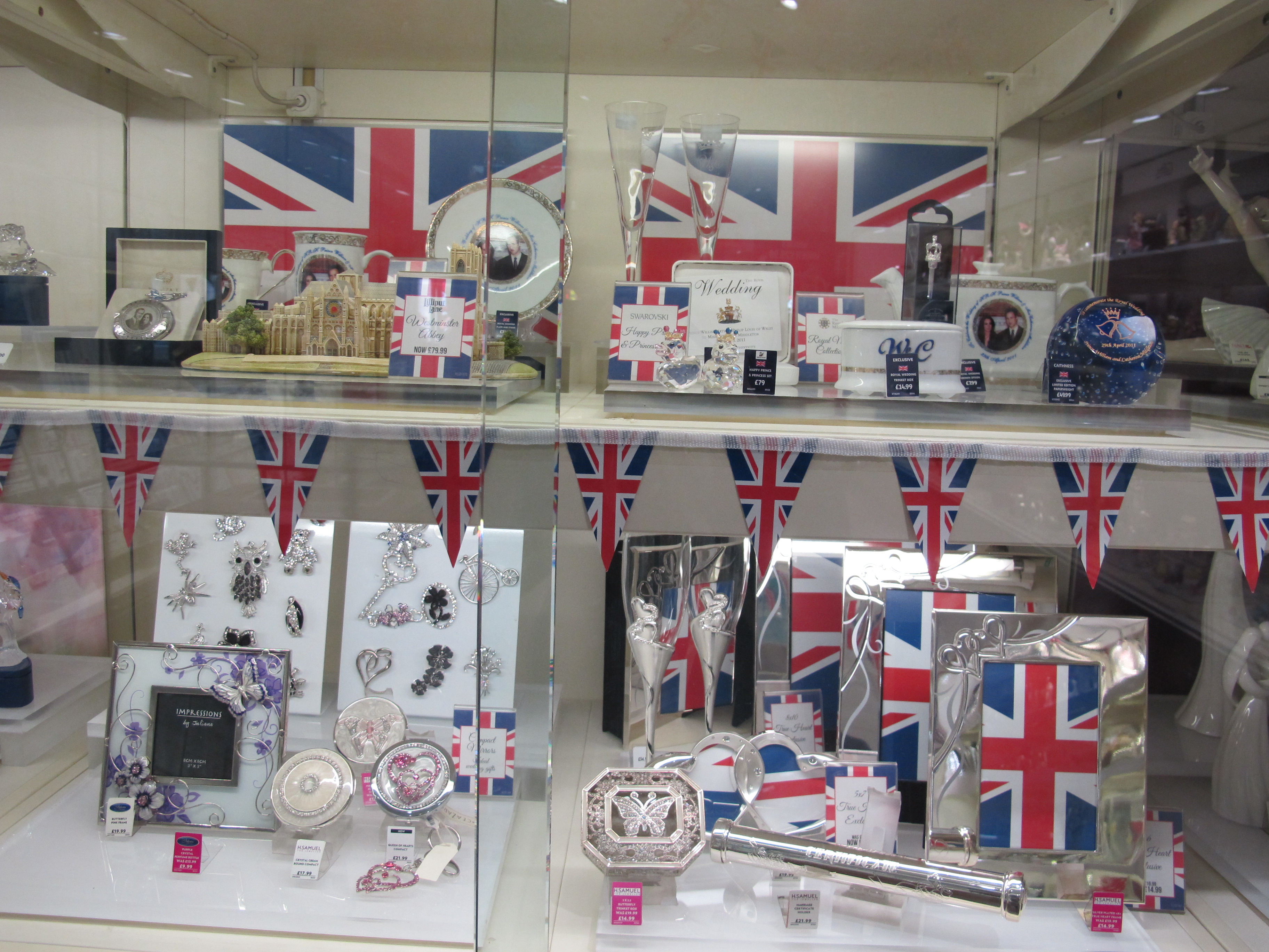 【威廉大婚組稿】獨(dú)家實(shí)拍：倫敦喜迎王室大婚（組圖）