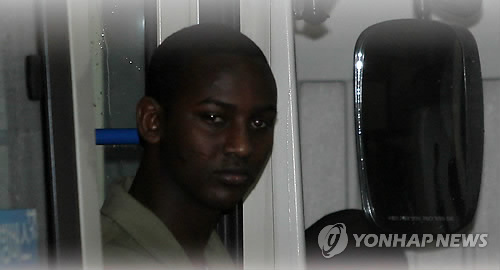 韓國首次開庭審理4名索馬里海盜 27日宣判(圖)